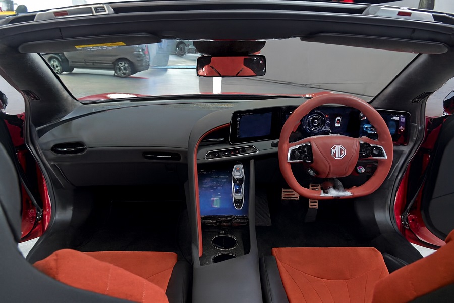 MG Cyberster Interior: A Futuristic World Tour